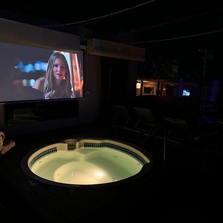 Mi Kasa Hot Springs 420,Adults Only, Clothing Optional Hotell Desert Hot Springs Eksteriør bilde